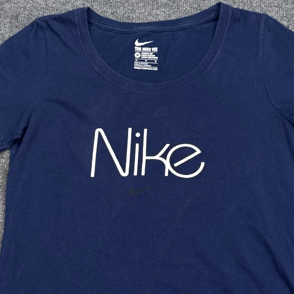 Nike Tee Shirt Top Womens Size Medium Navy Blue Athletic Cut Big Logo Athleisure